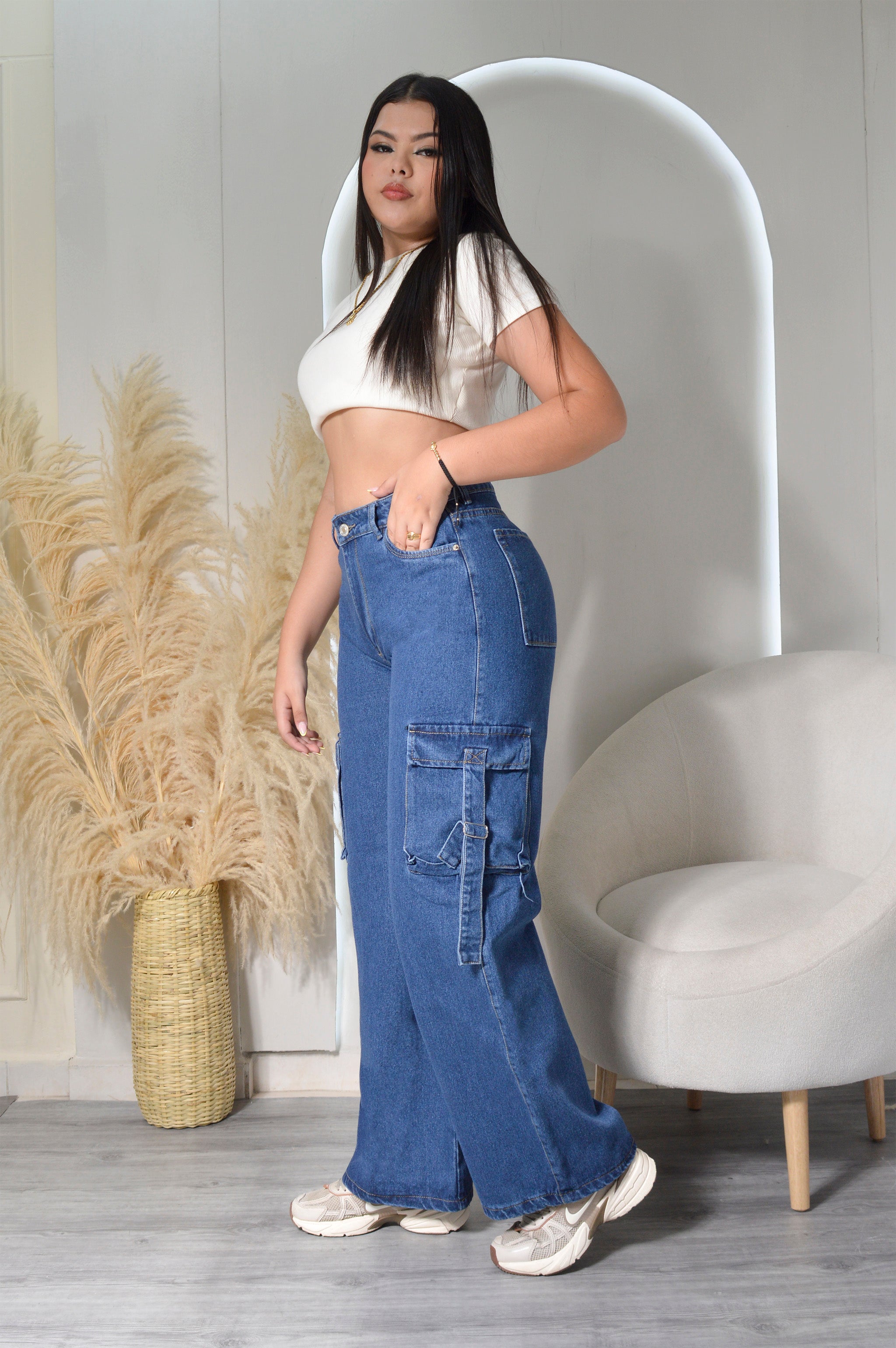 JEAN STRAIGHT LENGHT RIGIDO TIRO ALTO 0411