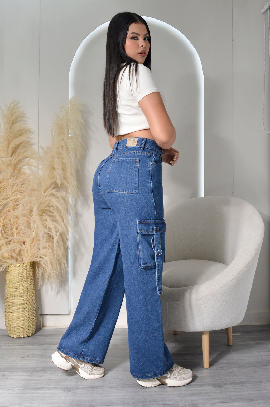 JEAN STRAIGHT LENGHT RIGIDO TIRO ALTO 0411