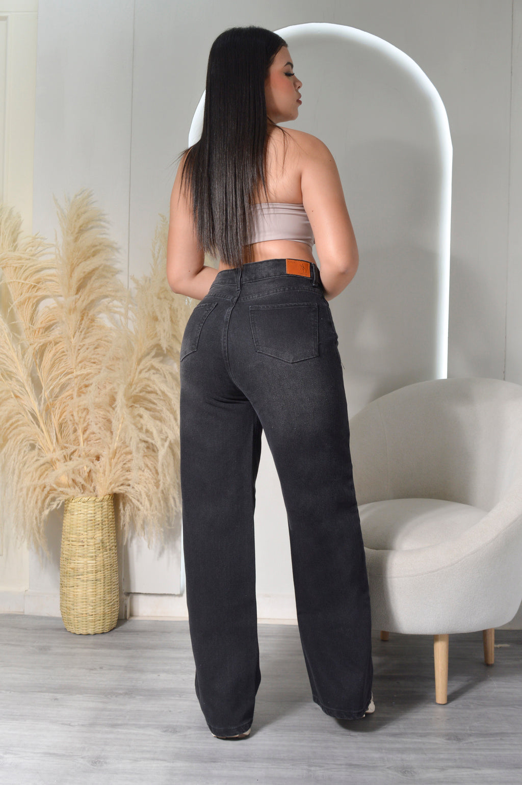 JEAN STRAIGHT LENGHT RIGIDO TIRO ALTO 0406