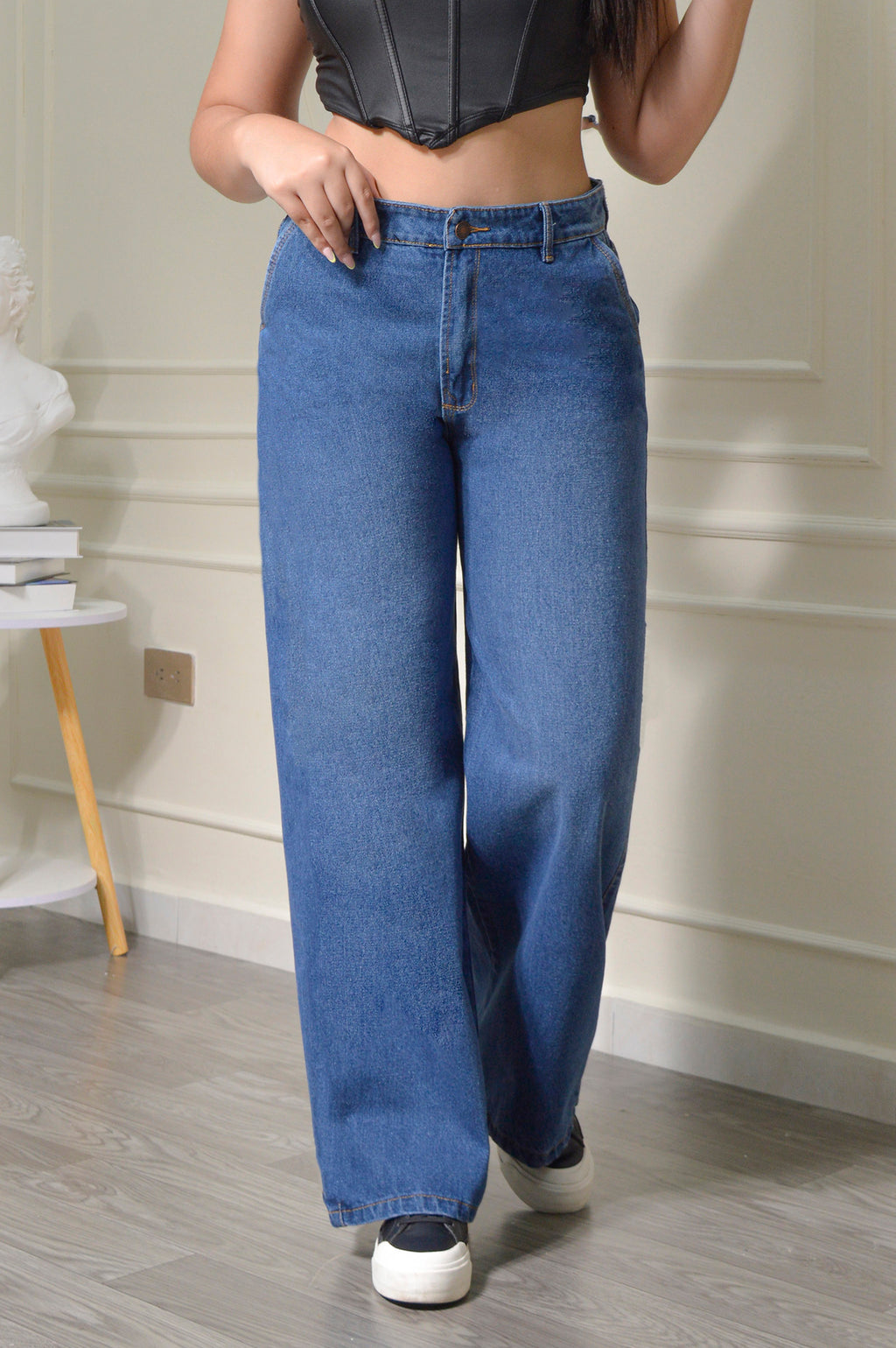 JEAN STRAIGHT LENGHT RIGIDO TIRO ALTO 0401