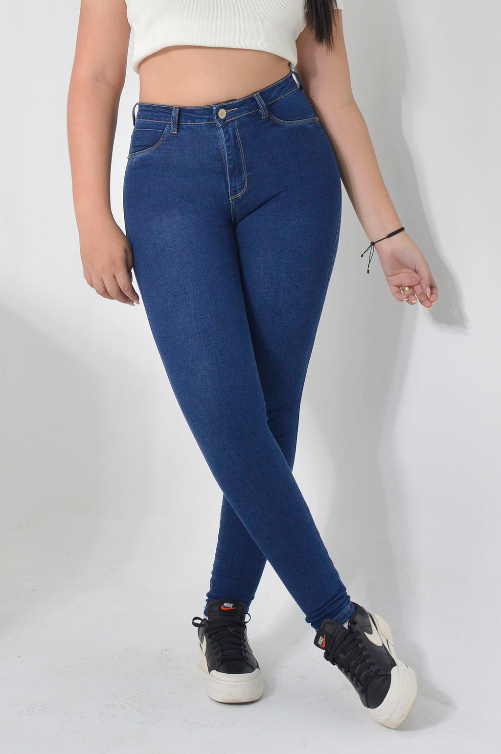 JEAN SKINNY STRETCH TIRO ALTO 0303
